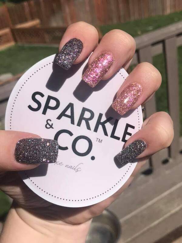 Nail polish swatch / manicure of shade Sparkle and Co. Walk of Fame