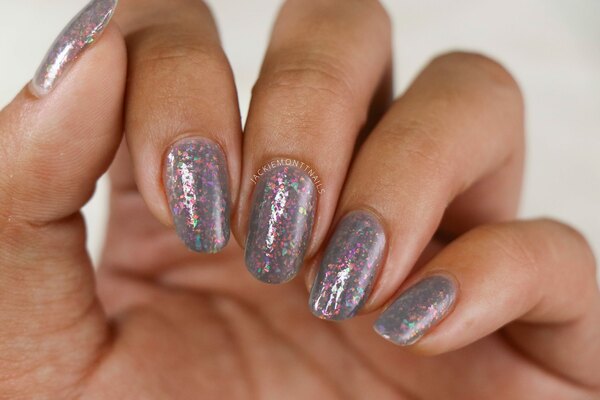 Nail polish swatch / manicure of shade Live Love Polish Enchanted Mist