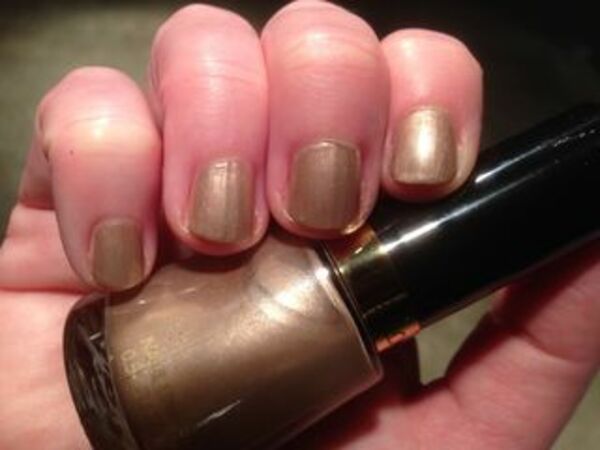 Nail polish swatch / manicure of shade Revlon Crème Brulee