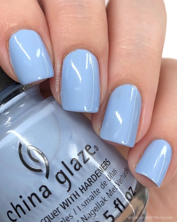 Nail polish swatch / manicure of shade China Glaze Hydrangea dangea
