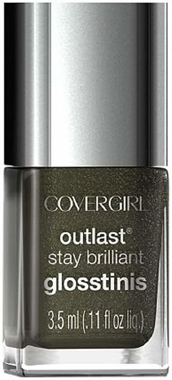 Nail polish swatch / manicure of shade CoverGirl Black heat