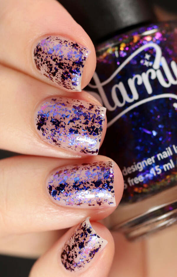 Nail polish swatch / manicure of shade Starrily Patronus