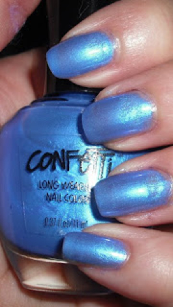 Nail polish swatch / manicure of shade Confetti Blue Bombshell