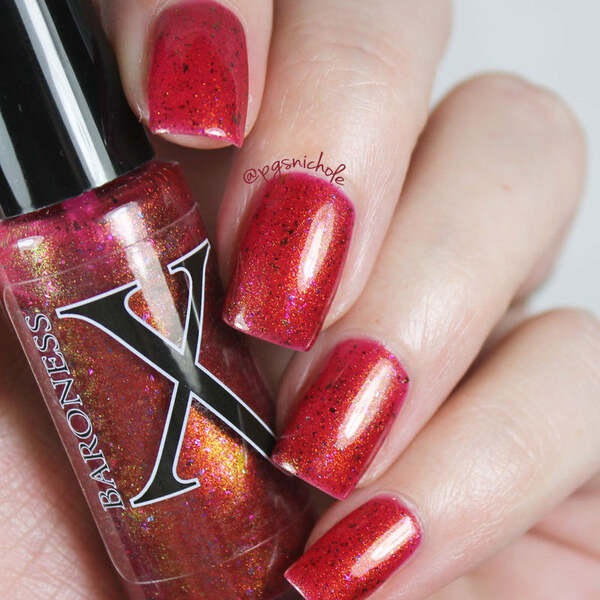 Nail polish swatch / manicure of shade Baroness X Molino