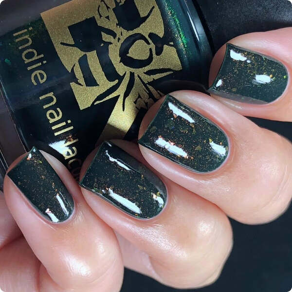 Nail polish swatch / manicure of shade Bee's Knees Lacquer Necromancy