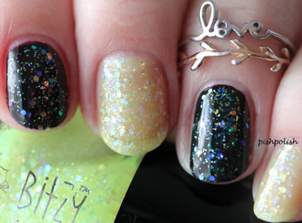 Nail polish swatch / manicure of shade Bitzy Perky