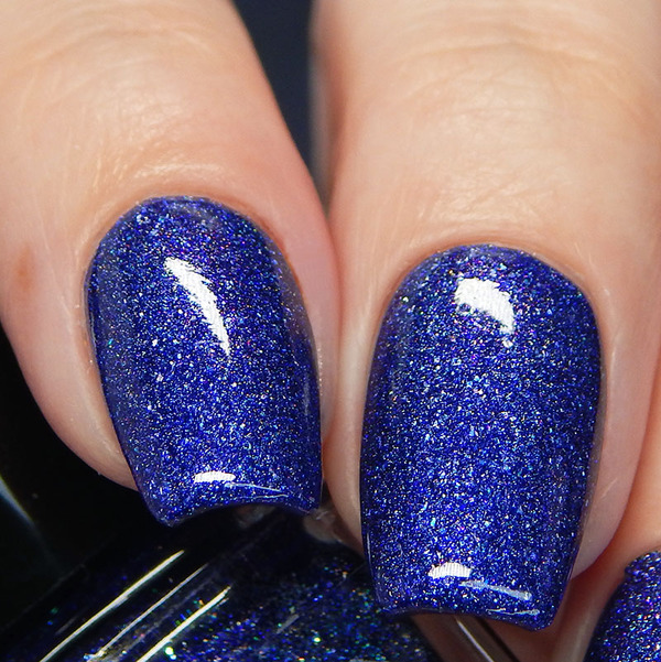 Nail polish swatch / manicure of shade Bluebird Lacquer Got Any Sparrow Change