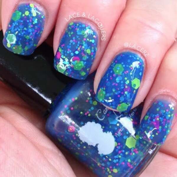 Nail polish swatch / manicure of shade Cameo Colours Lacquers Hex-sea and I Know It