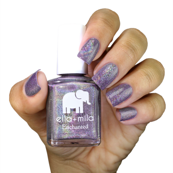 Nail polish swatch / manicure of shade Ella and Mila violet skies