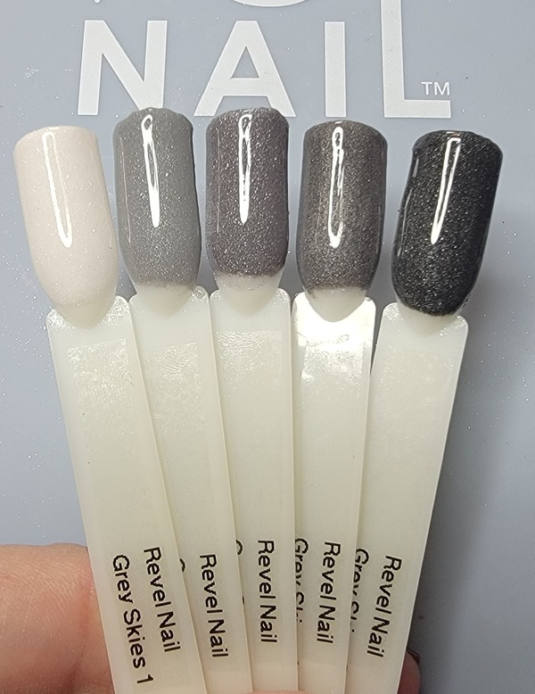 Nail polish swatch / manicure of shade Revel Grey Skies 1