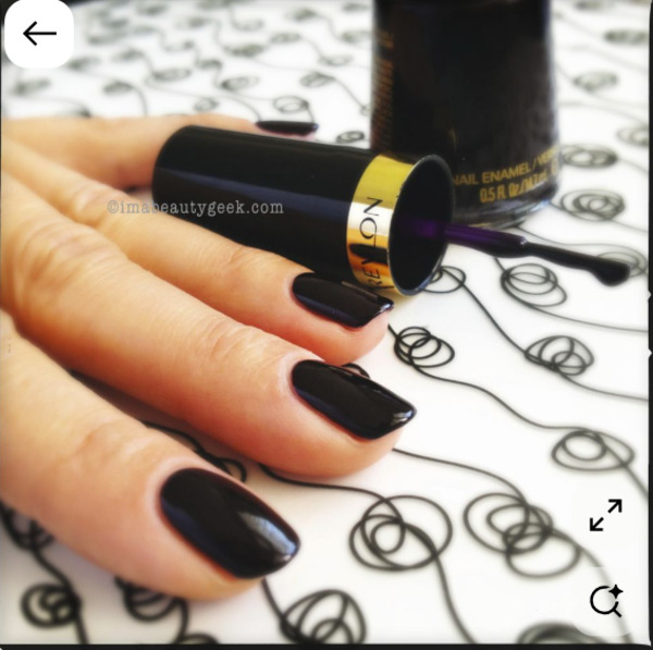 Nail polish swatch / manicure of shade Revlon Seductive