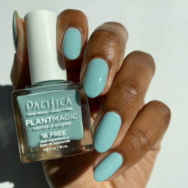 Nail polish swatch / manicure of shade Pacifica Ocean Surface