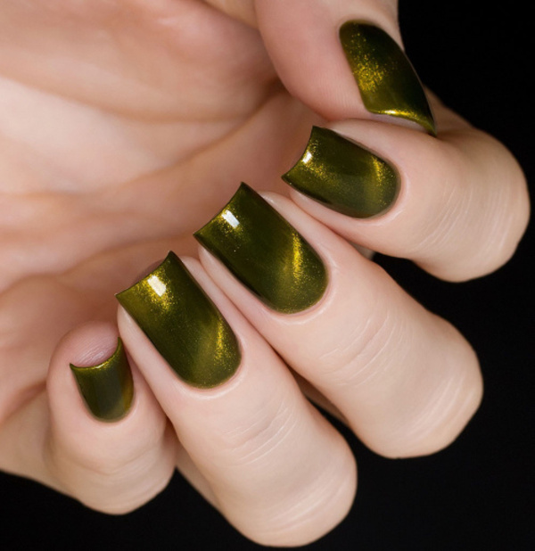 Nail polish swatch / manicure of shade Masura Zeus on Golden Cloud