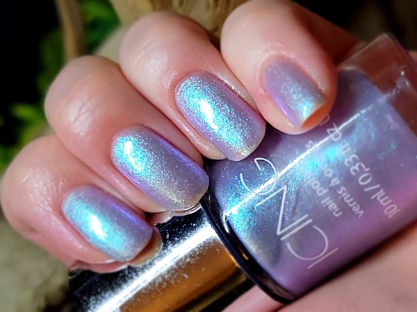 Nail polish swatch / manicure of shade Icing Blue Holo