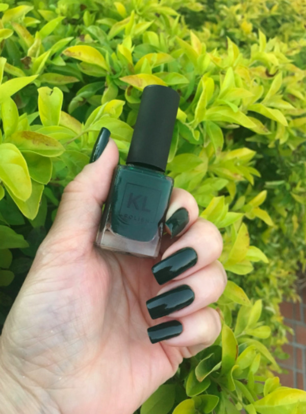 Nail polish swatch / manicure of shade KL Polish Central Park