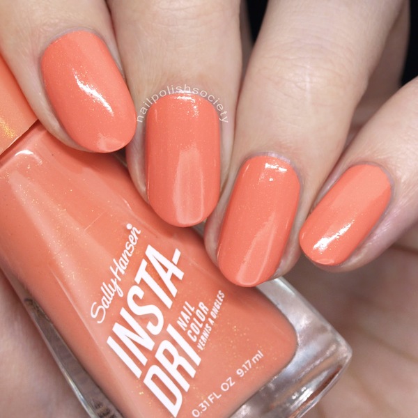 Nail polish swatch / manicure of shade Sally Hanson Peach Buzz