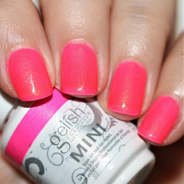 Nail polish swatch / manicure of shade Gelish Hip Hot Coral