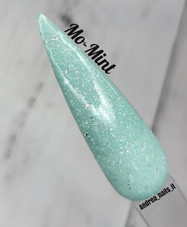 Nail polish swatch / manicure of shade Revel Mo-Mint