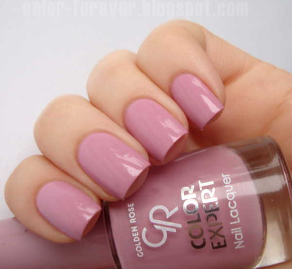 Nail polish swatch / manicure of shade Golden Rose 107