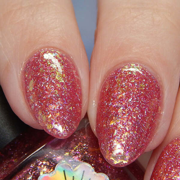 Nail polish swatch / manicure of shade Starbeam Fairy Wings