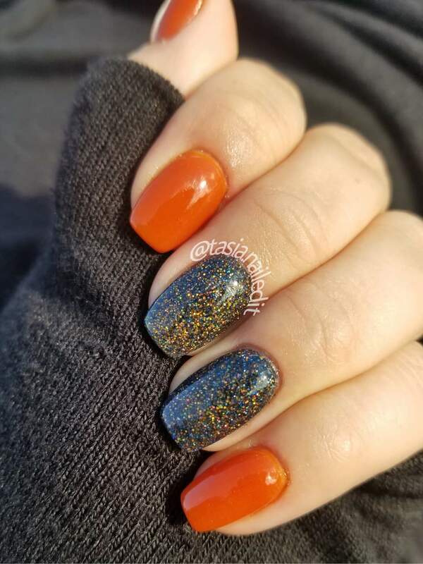 Nail polish swatch / manicure of shade Double Dipp'd Trick or Treat