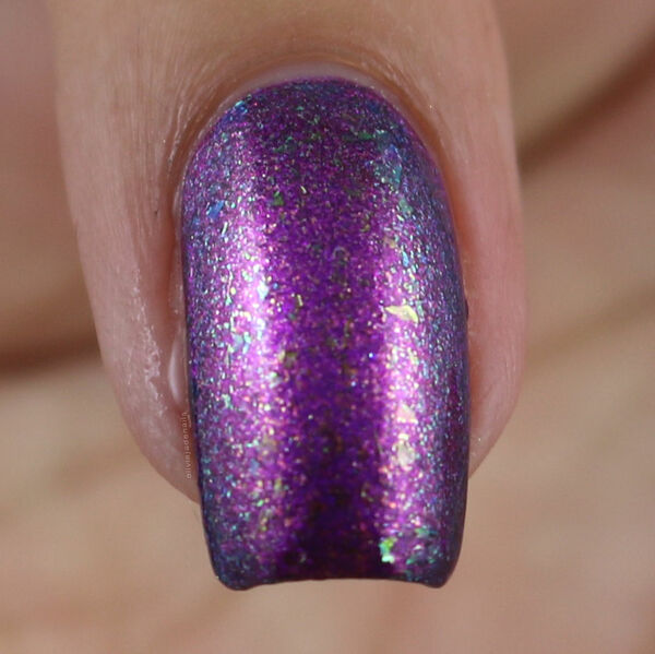 Nail polish swatch / manicure of shade Grace-full Nail Polish Warui