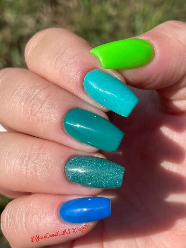 Nail polish swatch / manicure of shade Double Dipp'd Blitzed