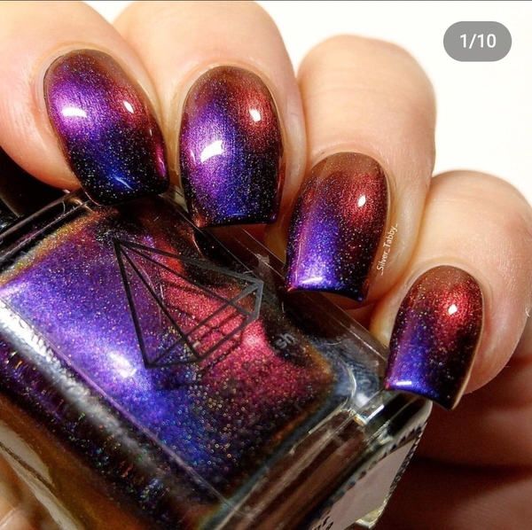Nail polish swatch / manicure of shade Prism Polish Stars Alight (Holo)