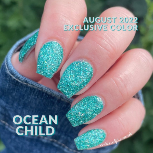 Nail polish swatch / manicure of shade Sparkle and Co. Ocean Child