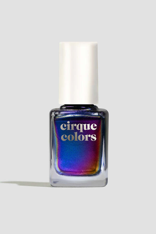 Nail polish swatch / manicure of shade Cirque Colors New Wave