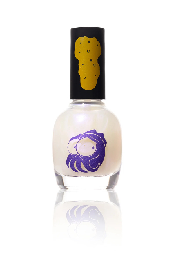 Nail polish swatch / manicure of shade Bésame Cosmetics Ursula