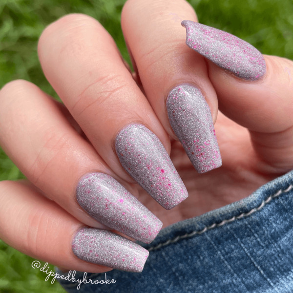 Nail polish swatch / manicure of shade Sparkle and Co. Saturday Gallery