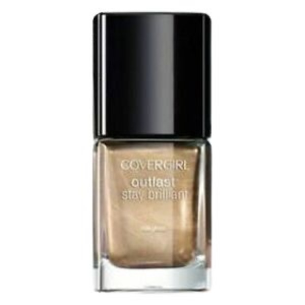 Nail polish swatch / manicure of shade CoverGirl Camel