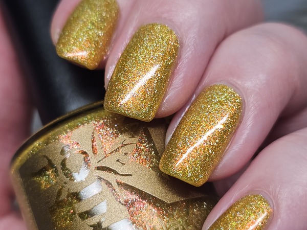 Nail polish swatch / manicure of shade Bee's Knees Lacquer Fantastic
