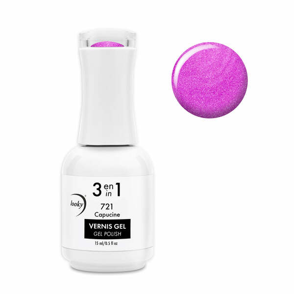 Nail polish swatch / manicure of shade Looky Capucine