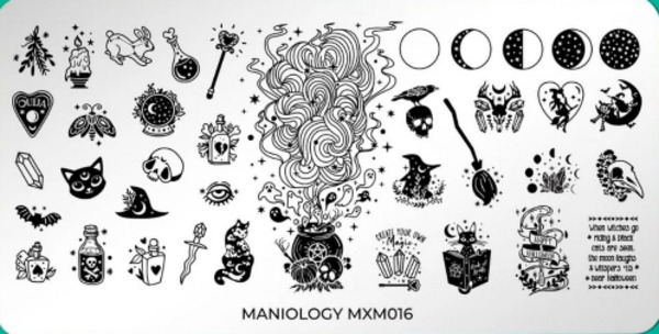 Nail polish swatch / manicure of shade Maniology Wizardry School