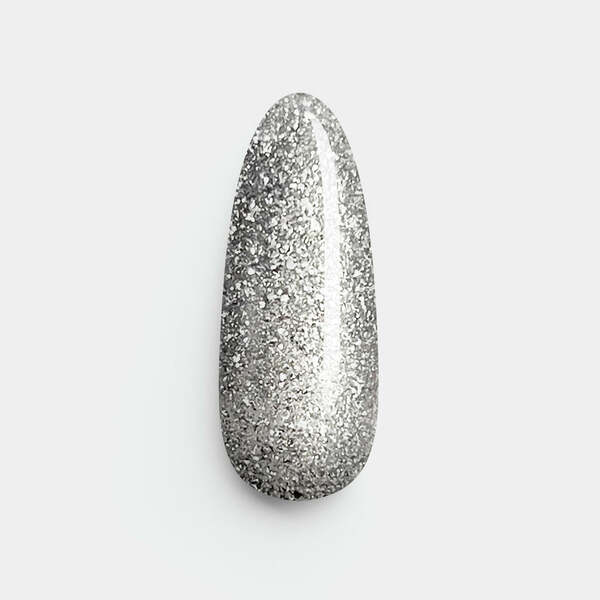 Nail polish swatch / manicure of shade Gelous Silver Lining