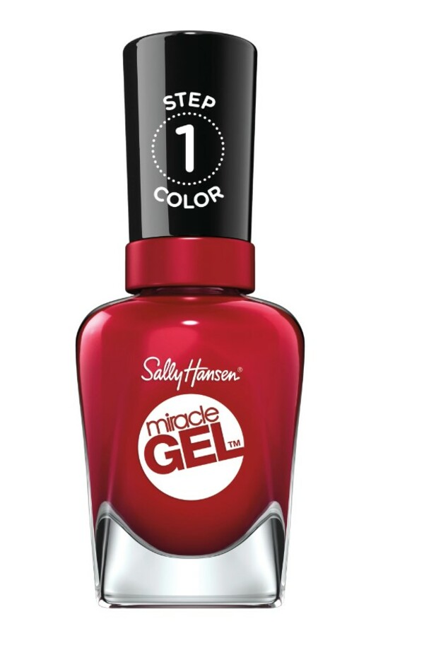 Nail polish swatch / manicure of shade Sally Hansen Miracle Gel Can't Beet Royalty