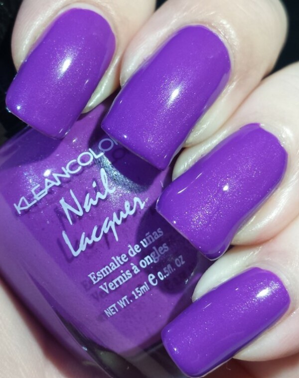 Nail polish swatch / manicure of shade Kleancolor Neon Purple
