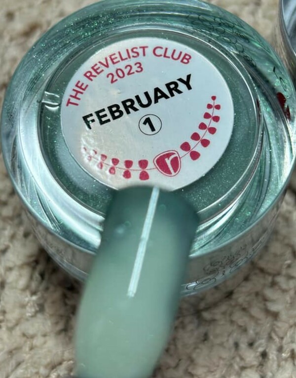 Nail polish swatch / manicure of shade Revel Revelist Club 2023 February 1