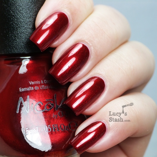 Nail polish swatch / manicure of shade Nicole by OPI Keeping Up With Santa