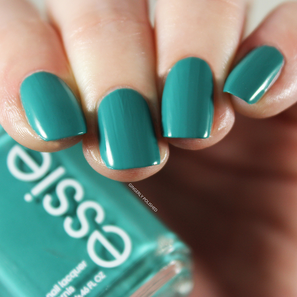 Nail polish swatch / manicure of shade essie (Un)guilty Pleasures