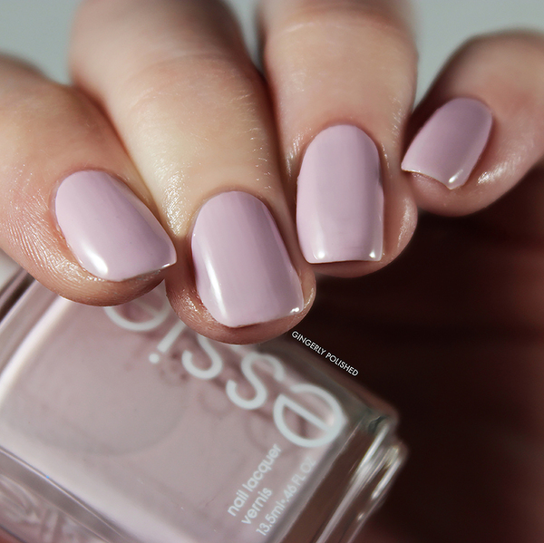 Nail polish swatch / manicure of shade essie Stretch Your Wings