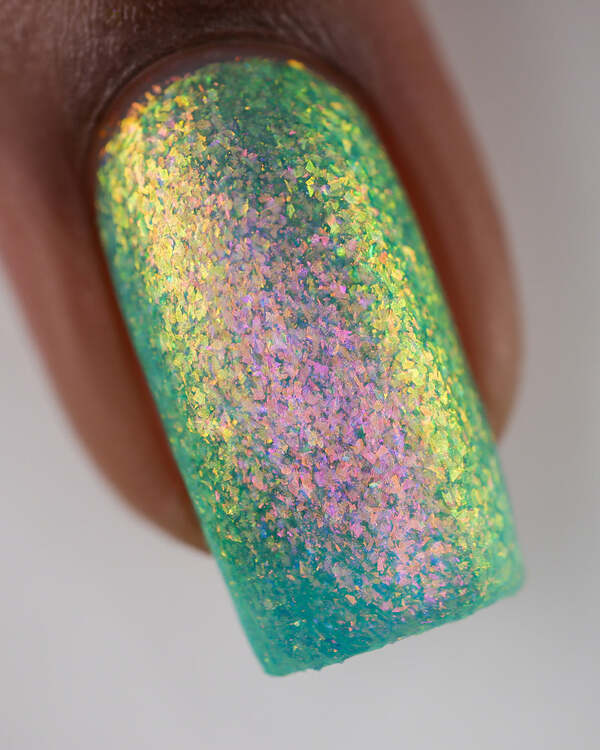 Nail polish swatch / manicure of shade Mooncat Tectonic Shift