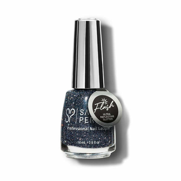 Nail polish swatch / manicure of shade Salon Perfect Flash Back
