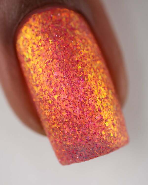 Nail polish swatch / manicure of shade Mooncat Molten Lava