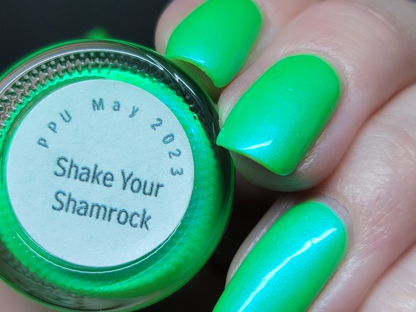 Nail polish swatch / manicure of shade Dreamland Lacquer Shake Your Shamrock