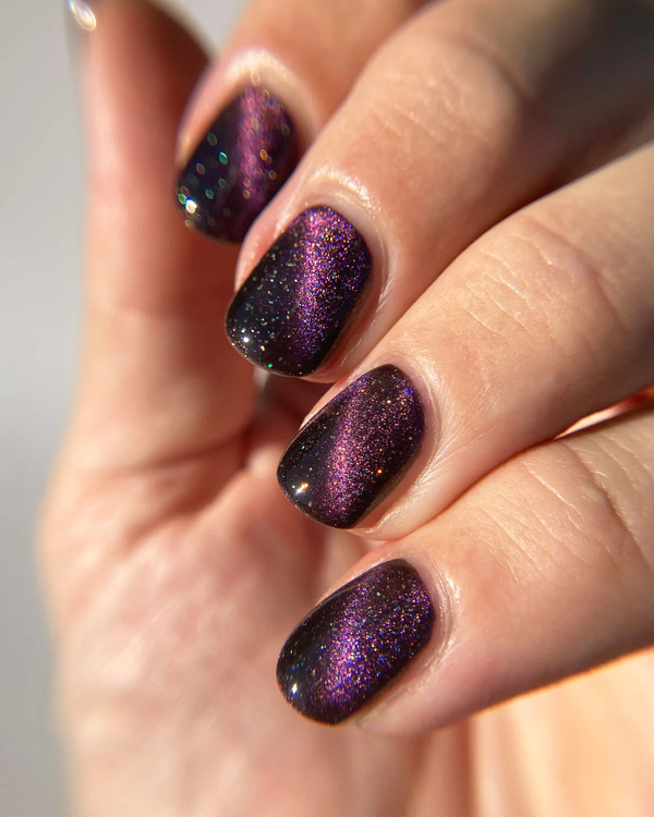 Nail polish swatch / manicure of shade Mooncat Malevolent