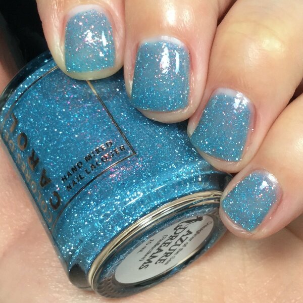 Nail polish swatch / manicure of shade Colores de Carol Azure Dreams