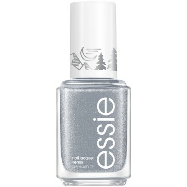 Nail polish swatch / manicure of shade essie Mystical Mist